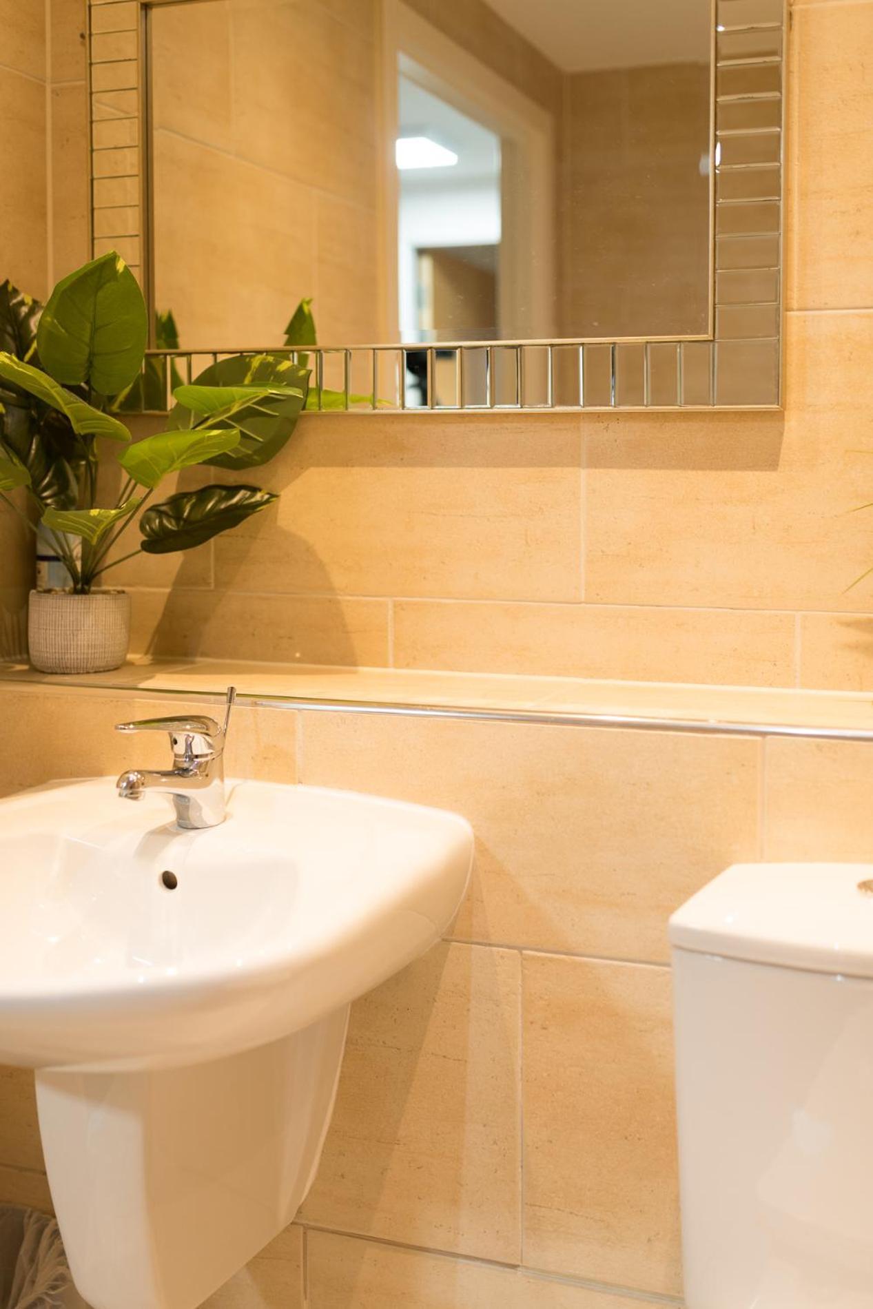 Sidemersey Livings- Convenient And Central 2-Bedroom Haven In L1 Liverpool Zewnętrze zdjęcie